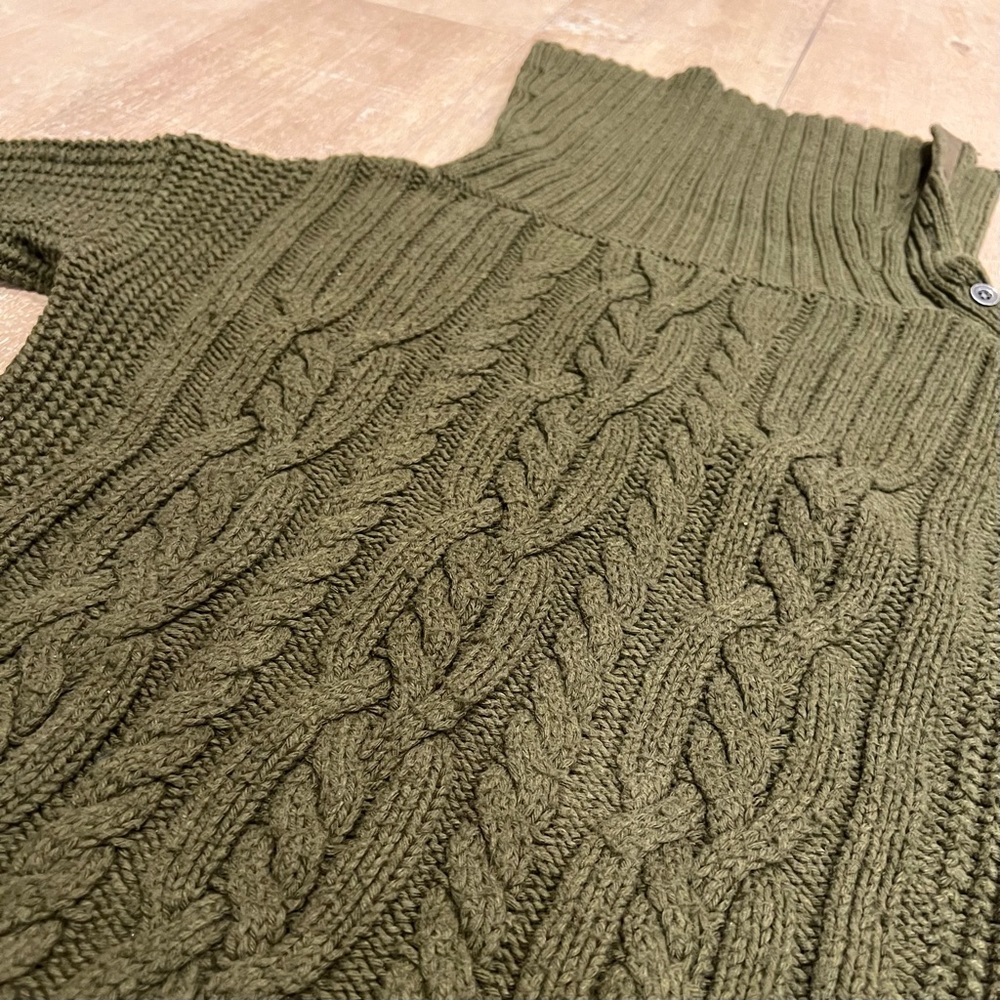 Army Green Sweater with Side Buttons - Picture 4 of 8